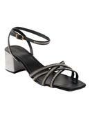 Sand�lia Preta com Strass