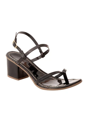 Perfecta - Sandália Preta em Verniz - PERFECTA
