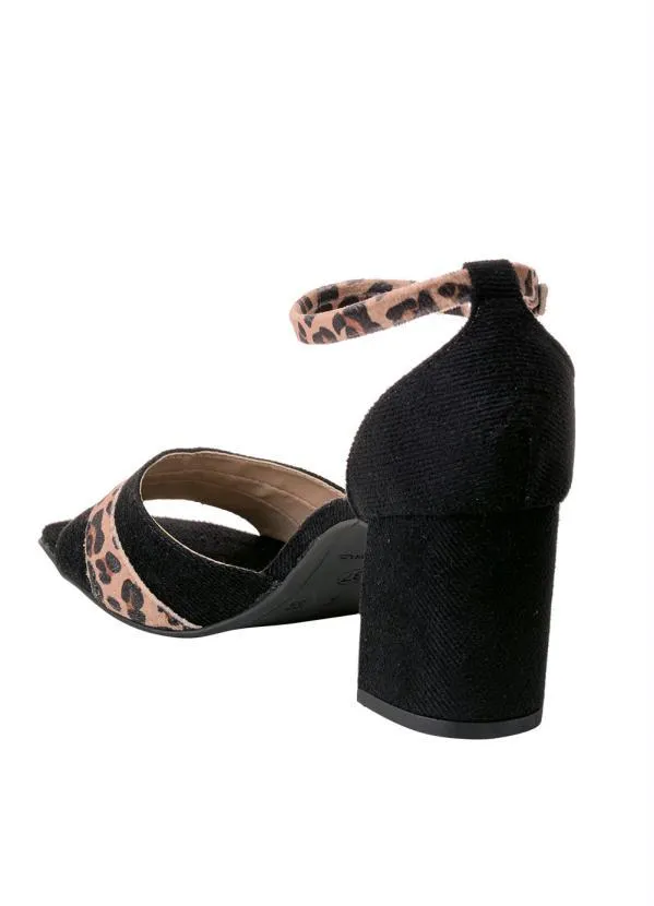 Perfecta - Sandália Preto em Camurça 2