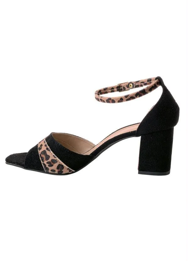 Perfecta - Sandália Preto em Camurça 3