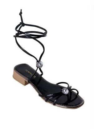 Perfecta - Sandália Preto em Verniz - PERFECTA