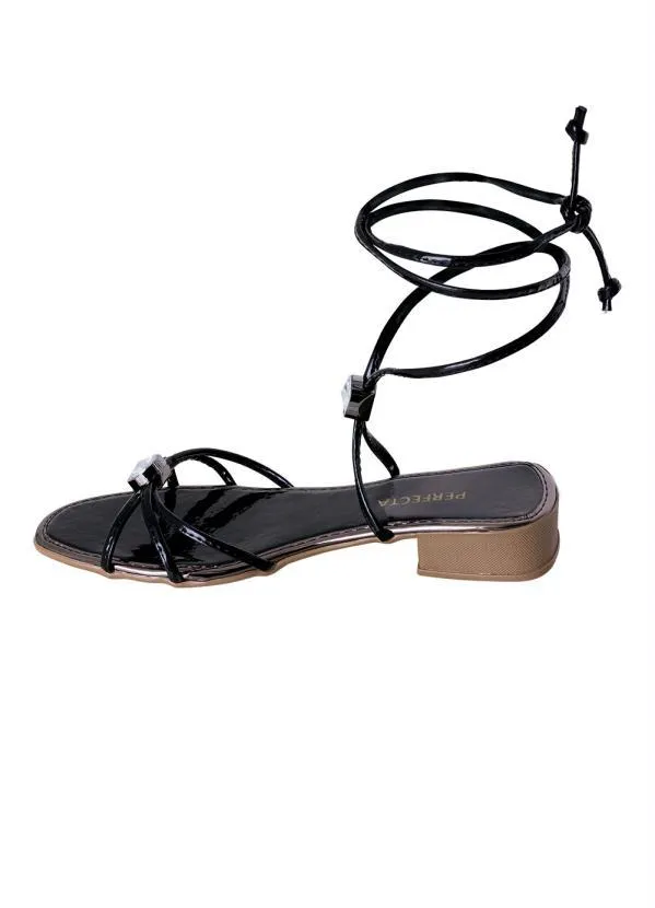 Perfecta - Sandália Preto em Verniz 2