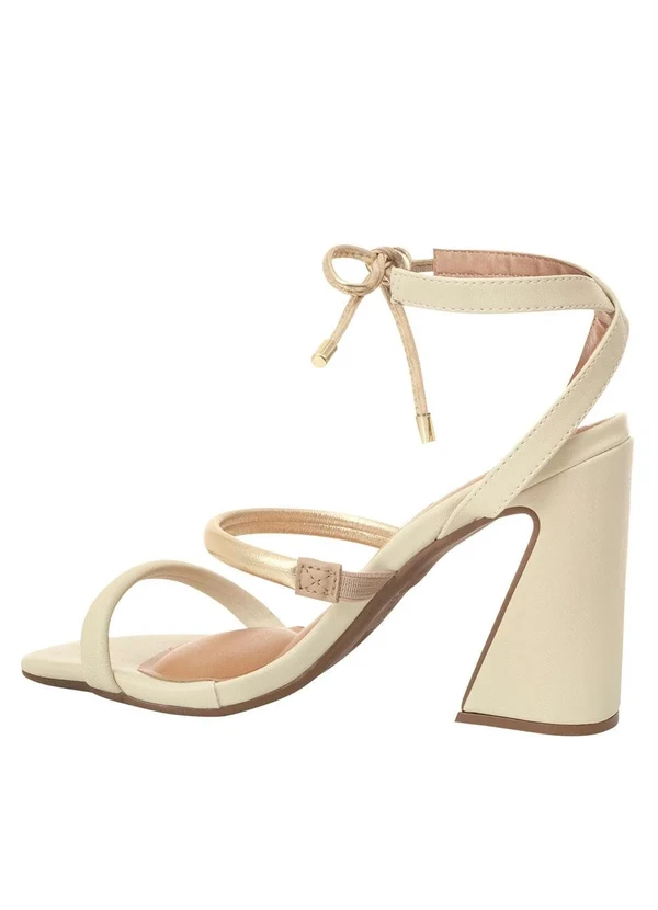 Vizzano - Sandália Vizzano Bege em Sintético 3