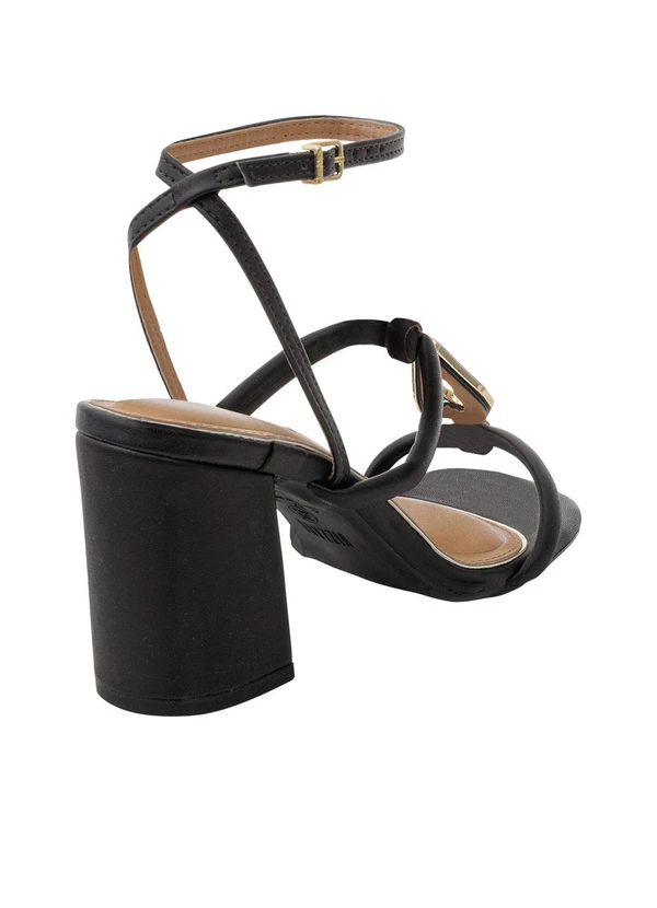 Vizzano - Sandália Vizzano Preta com Detalhe Dourado 3