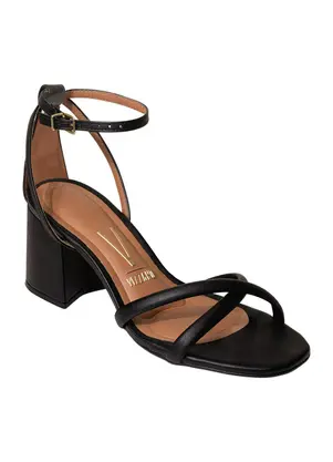 Sandália Vizzano (Preto) em Sisntético - VIZZANO