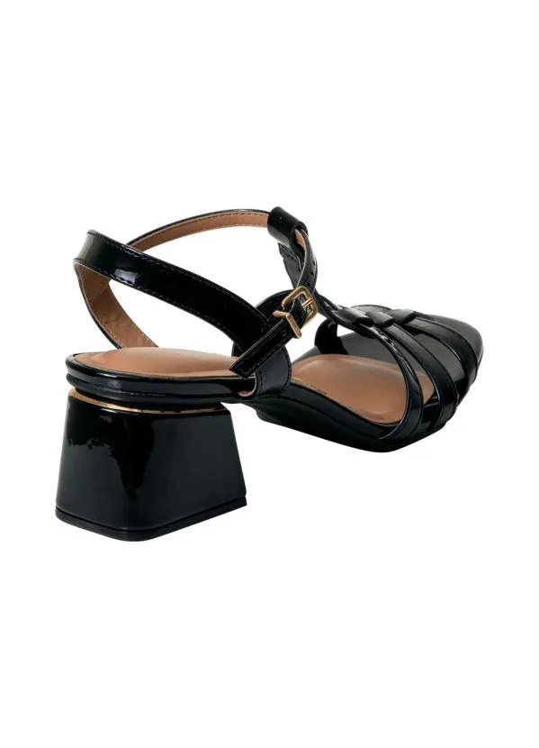 Vizzano - Sandália Vizzano Preto em Verniz 2