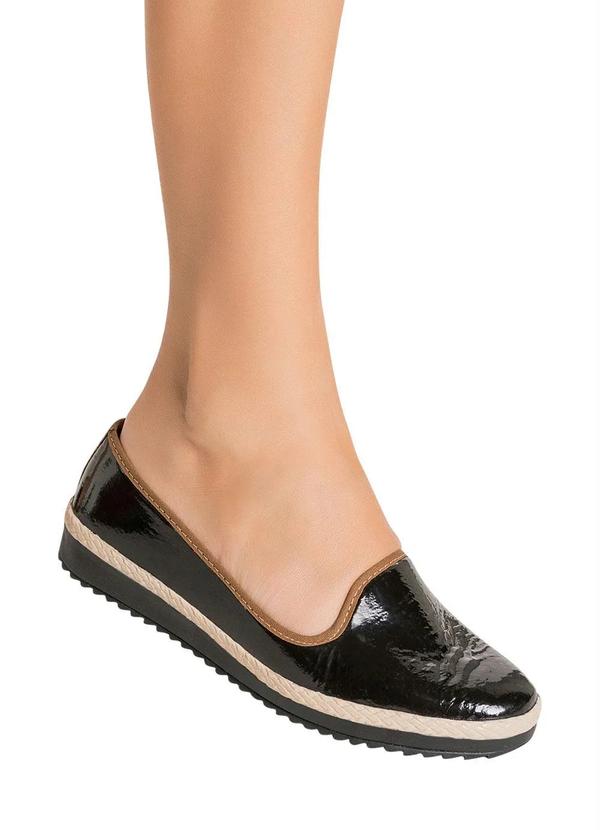 Outlet - Sapatilha Preta Envernizada Salto Tratorado 4