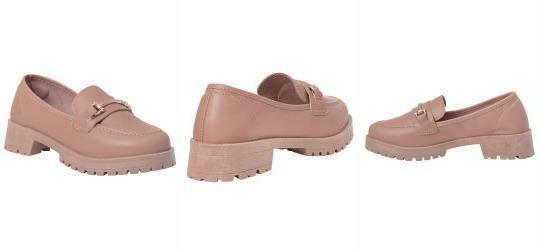 Mocassim Feminino Nude com Adereo Dourado