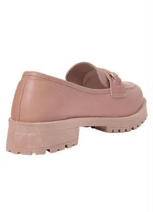 Perfecta - Mocassim Feminino Nude com Adereço Dourado - PERFECTA