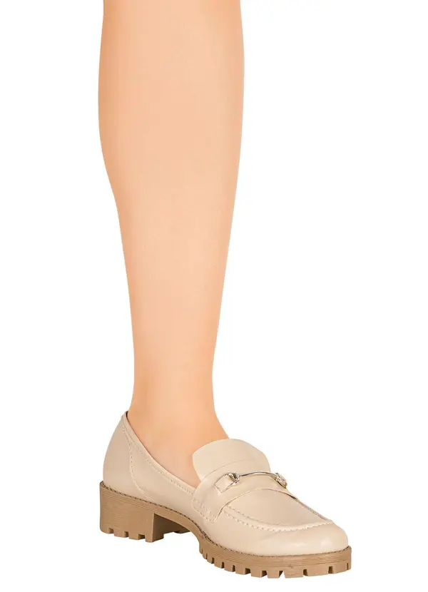 Perfecta - Mocassim Off White com Detalhe Dourado 4