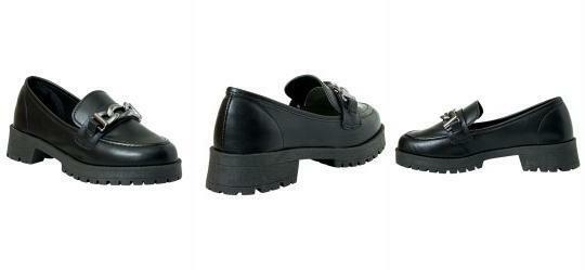 Mocassim Preto com Detalhe de Corrente