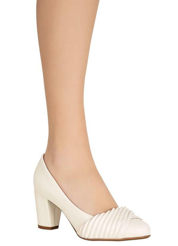 Vizzano - Sapato Vizzano Off White em Sintético 4