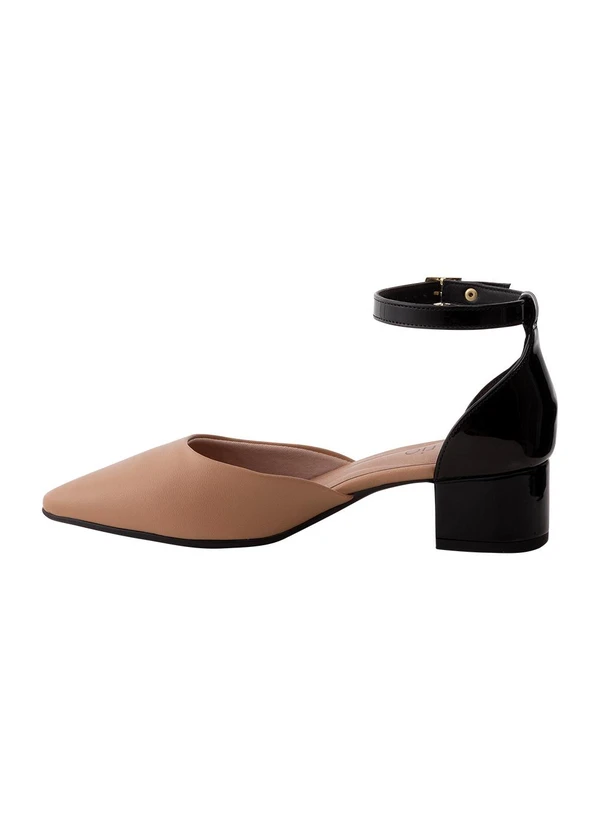 Beira Rio - Sandália Beira Rio Preto em Verniz 3