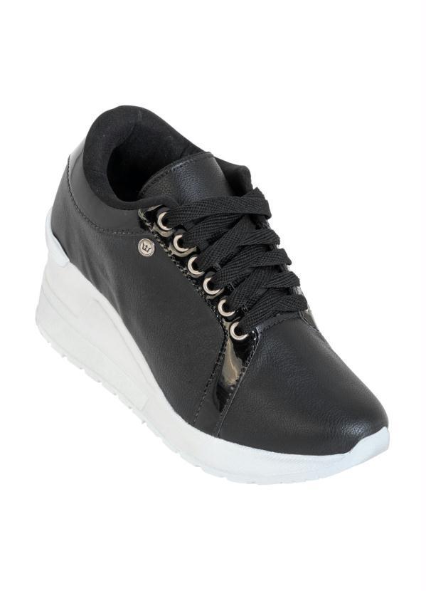 Outlet - Tênis Sneaker Preto com Salto