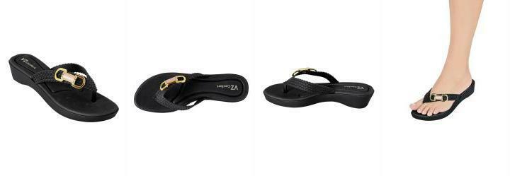 Tamanco Preto com Adereo em Dourado no Cabedal