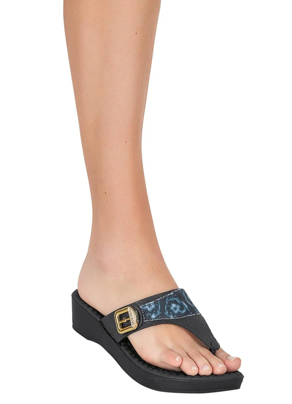 Perfecta - Tamanco Preto com Detalhe de Fivela 4