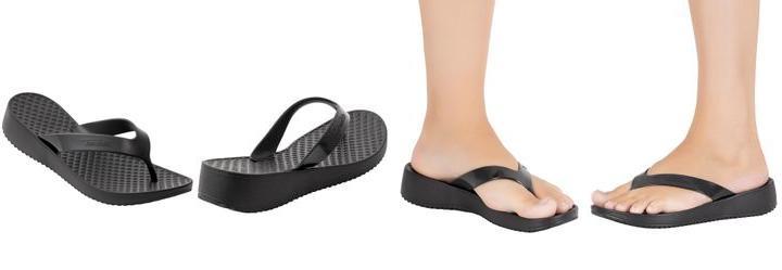 Tamanco Preto em Material Sinttico