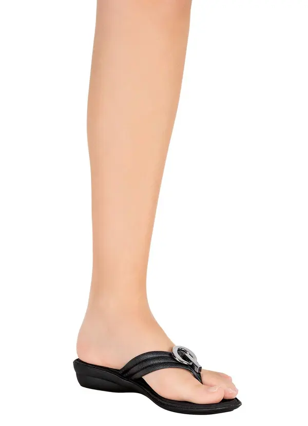 Perfecta - Tamanco Preto em Sintético com Adereço 4