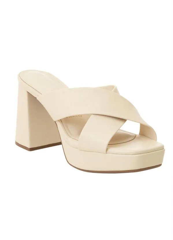 Vizzano - Tamanco Vizzano Creme em Sintético