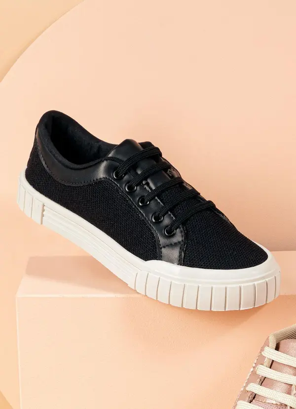 Perfecta - Tênis Casual Preto em Tecido com Sintético 4