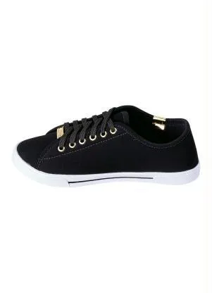 Perfecta - Tênis Preto com Detalhes em Dourado - PERFECTA