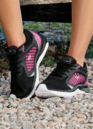 Perfecta - Tênis Esporte Preto em Tecido Mesh - PERFECTA