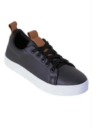 Perfecta - Tênis Preta em Sintético - PERFECTA