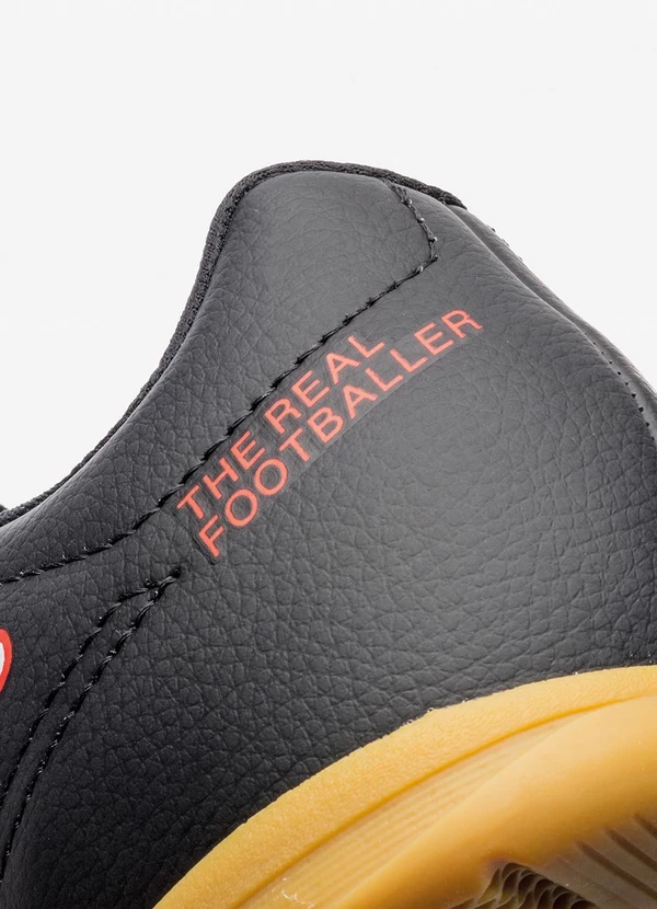 Umbro - Chuteira Umbro Futsal Class Footballer Preta 6