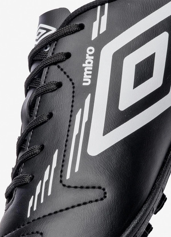 Umbro - Chuteira Umbro Society Brave Preta 7