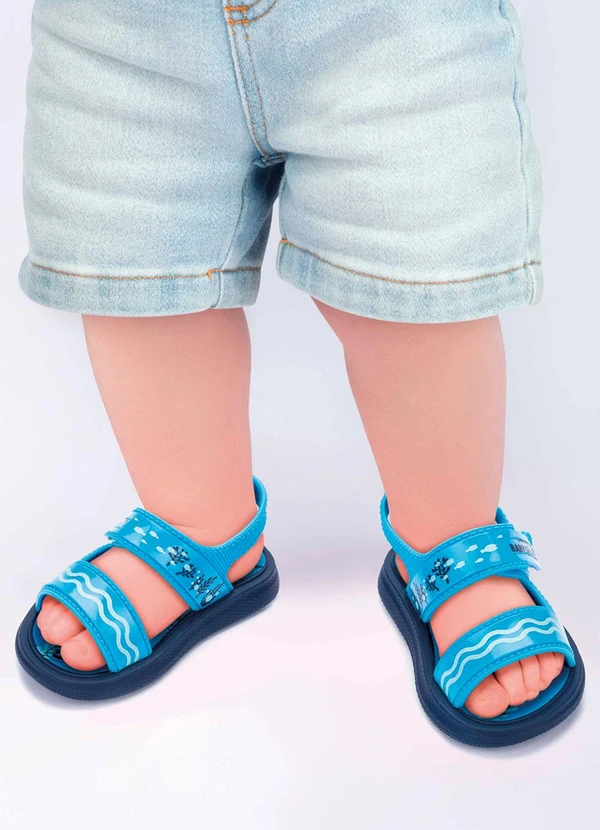 Grendene Kids - Sandália Baby Shark Summer Azul