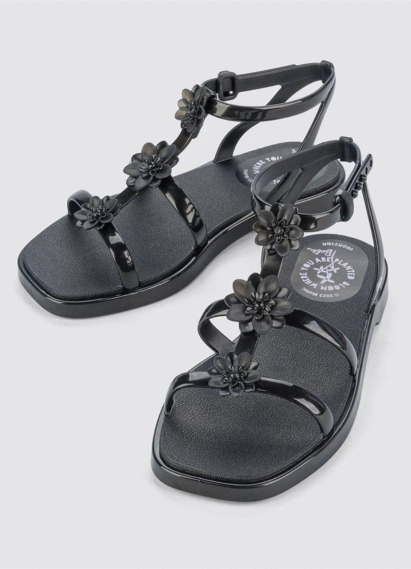 Grendene Kids - Sandália Barbie Troca Enfeites Preta 3