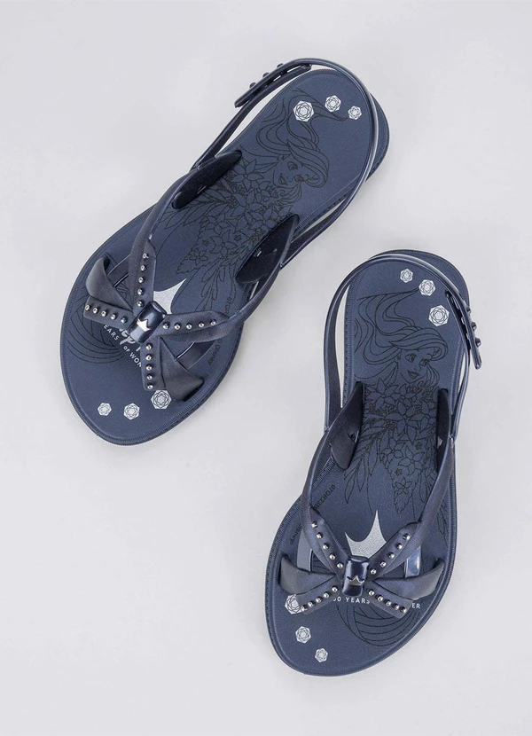 Grendene Kids - Sandalia Disney Castelo Real Marinho 2