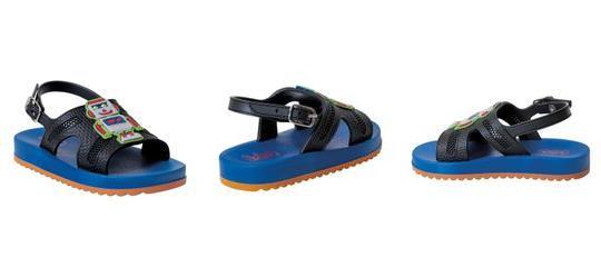 Sand�lia Infantil Preta com Fiv�la