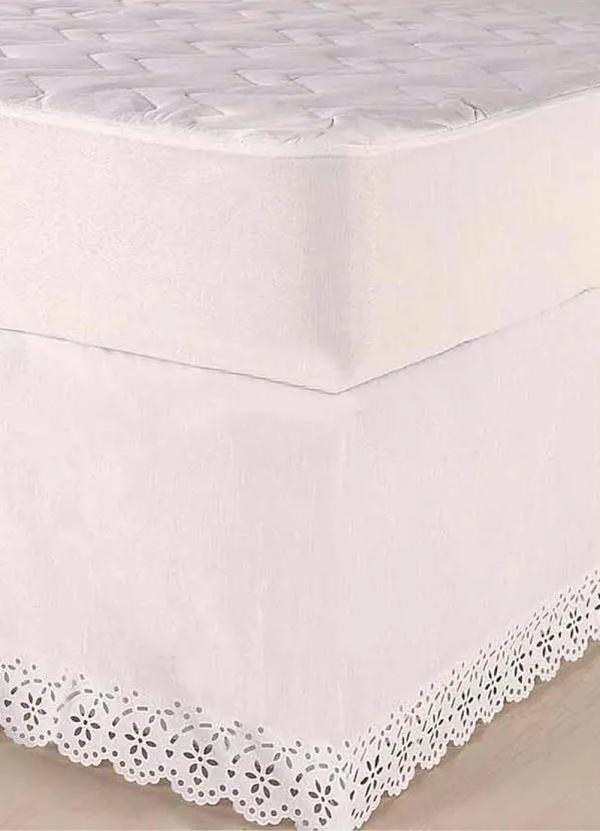 Lar e Lazer - Saia Box Bordada Branca Queen 1 Peça 2