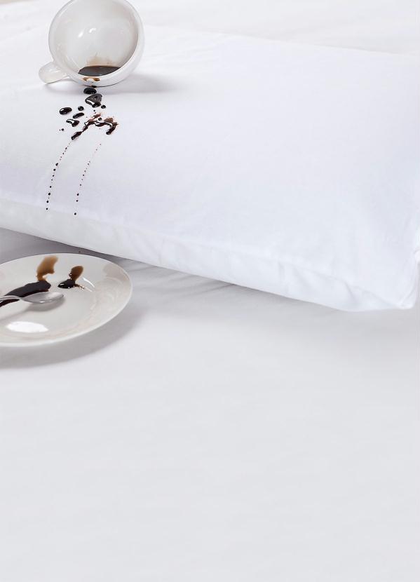 Lar e Lazer - Capa de Travesseiro Impermeável Branca 1 Peça 2