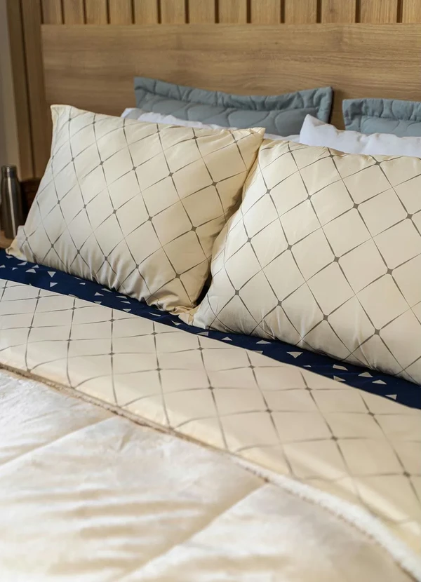 Mundo Lar - Jogo de Cama 150 Fios Rosa Queen 4 Peças 8