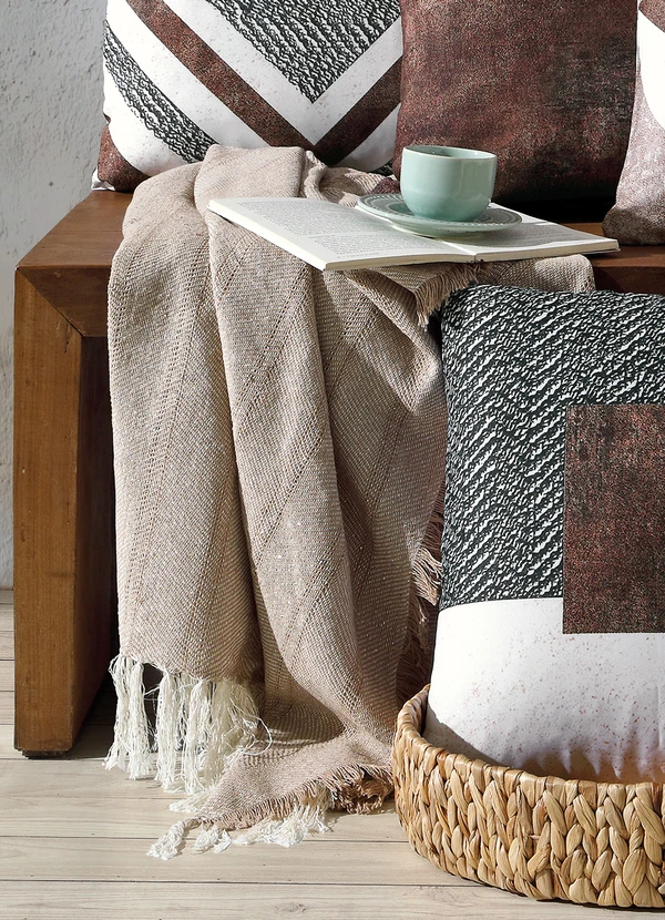 Lar e Lazer - Manta Bege 140x120 cm 2