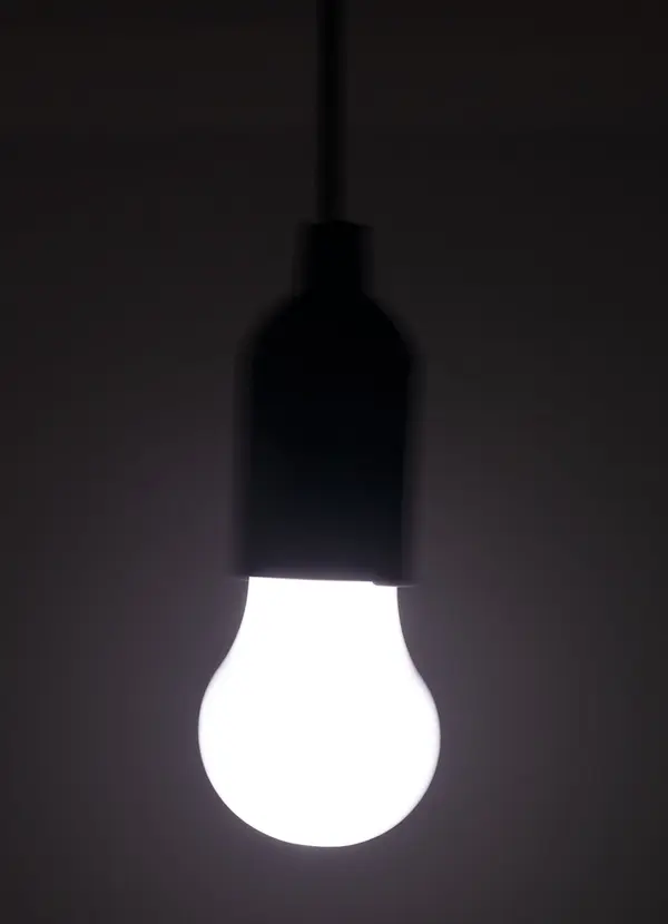 Mundo Lar - Lâmpada com Cordão Em Plástico 2