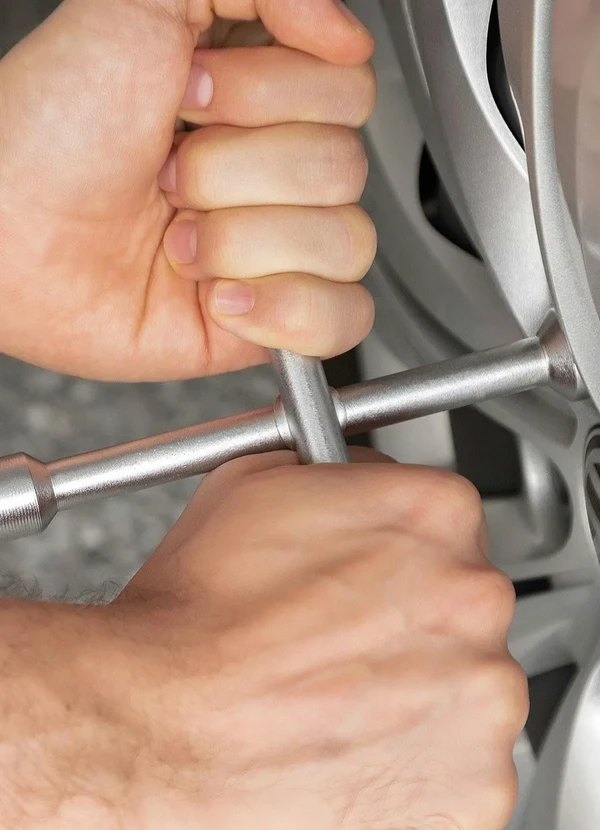 Mundo Lar - Chave 4 Bocas em Cruz Metal 1 Peça 3