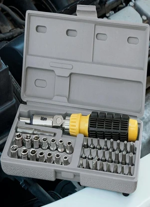 Mundo Lar - Kit de  Ferramentas Em Metal 41 Peças - MUNDO LAR
