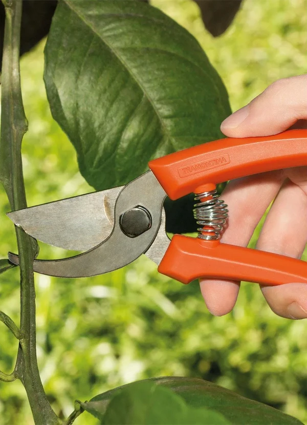 Tramontina - Tesoura de Poda 1 Peça 3