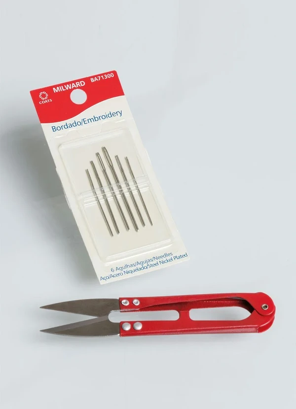 Lar e Lazer - Kit Costura com 10 Agulhas e Tesoura
