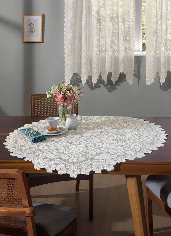 Lar e Lazer - Toalha de Chá Redonda Artesanal Marfim Cerejeira