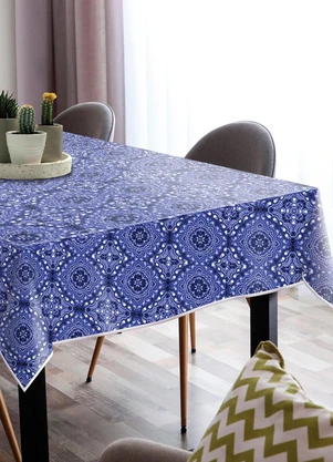 Mundo Lar - Toalha de Mesa Quadrada Arrabesco 135x135 cm - MUNDO LAR