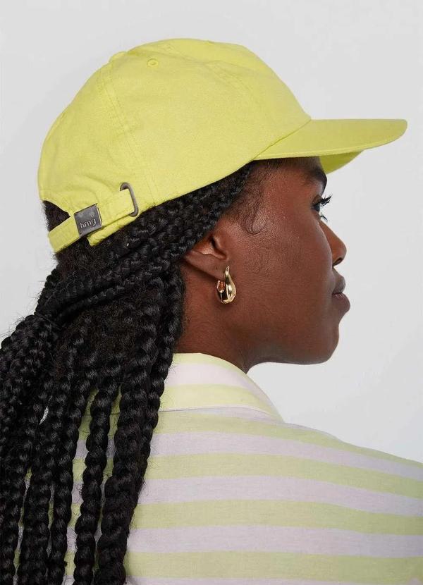 Hering - Bone Unissex Aba Curva em Sarja Amarelo 3