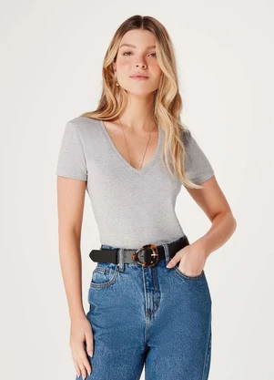 Hering Blusa Basica Feminina Decote V com Elastano Cinza