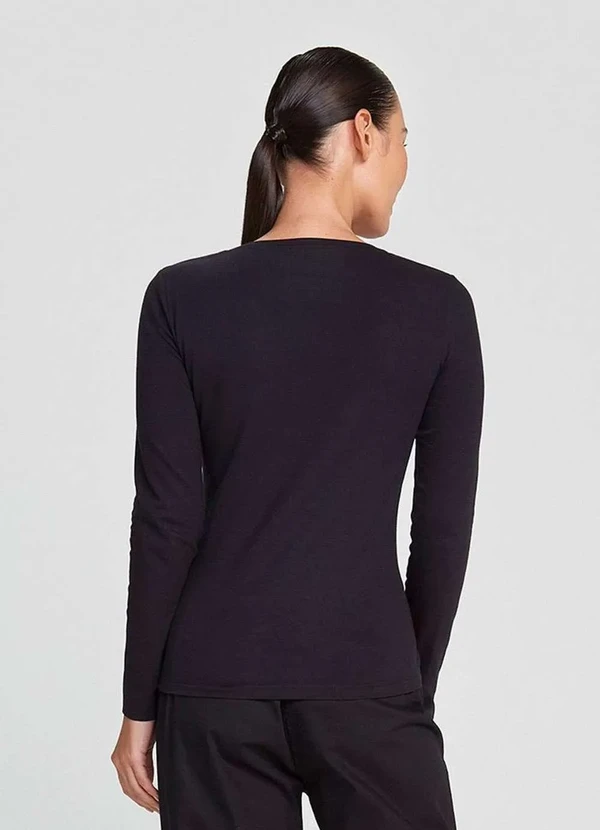 Hering - Blusa Basica Feminina Slim Manga Longa Preto 2