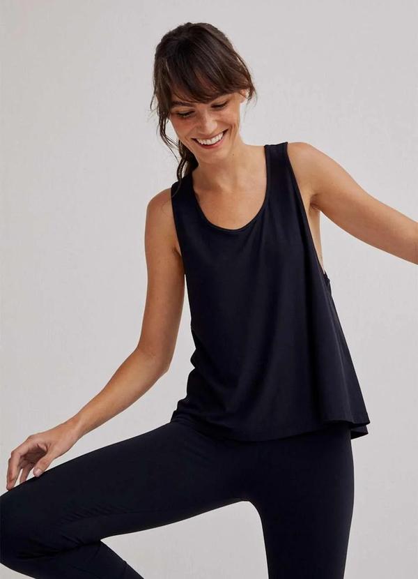 Hering - Regata Basica Feminina Esportiva Biodegradavel Preto