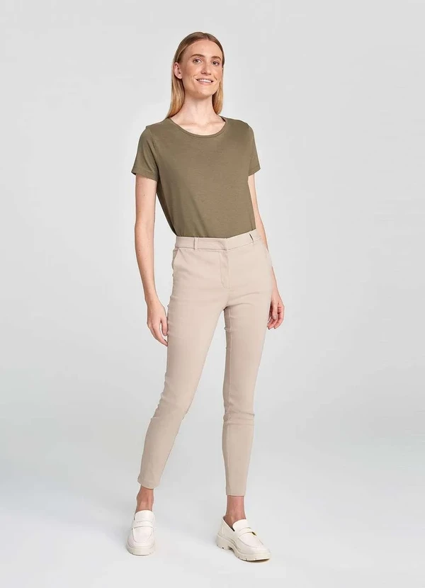 Hering - Calca Basica Feminina Cintura Media Alfaiataria Bege 6