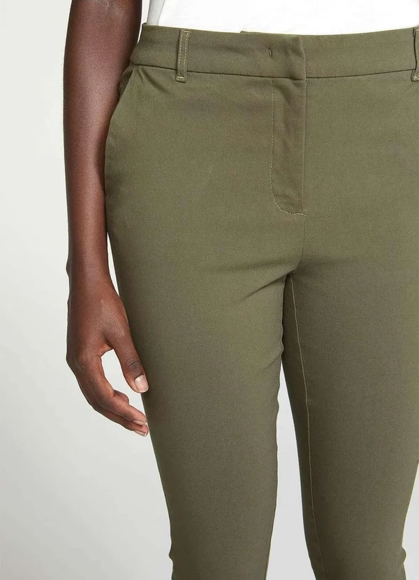 Hering - Calca Basica Feminina Cintura Media Alfaiataria Verde 4